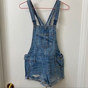 Hollister XS overalls (shorts)